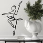 Wallity Ballerina 1 - Escultura de pared de metal negro